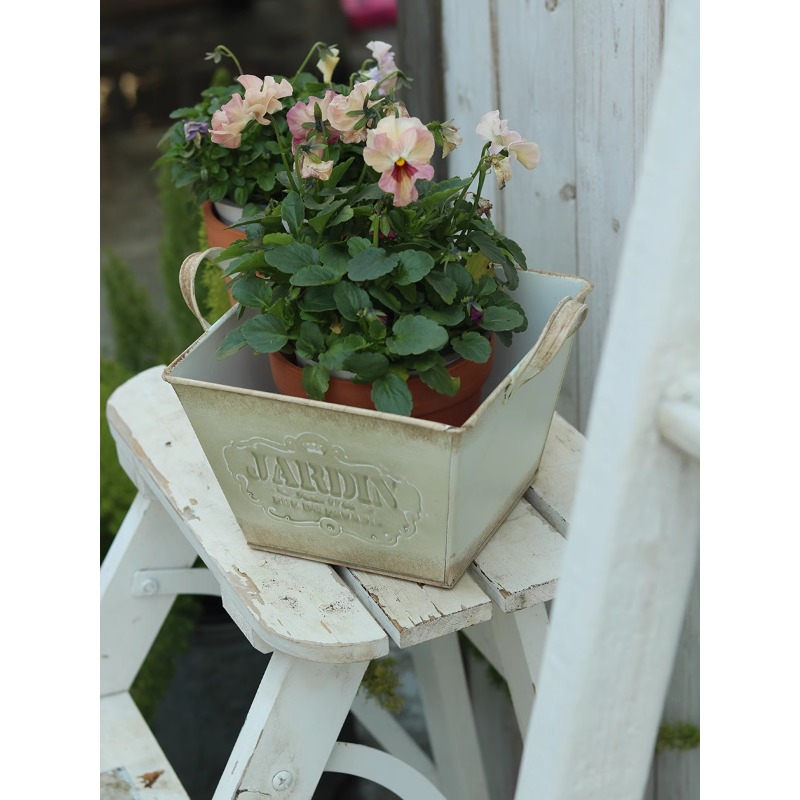 Gardening Tools In English - Vintage pastoral tin English binaural flower