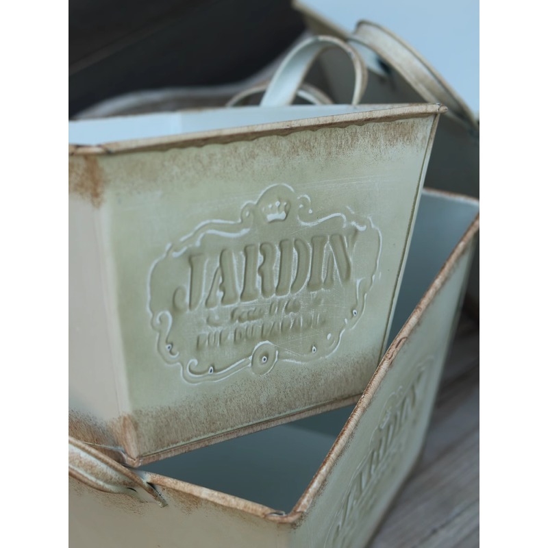 Vintage pastoral tin English b - Gardening Tools In English recension och pris