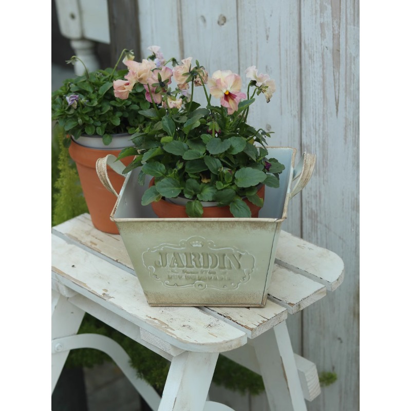 Vintage pastoral tin English b - Gardening Tools In English recension och pris